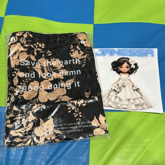 Reformation Frankie Silk Dress | Black Motif🛍Spring Summer Sale🛍 - Picture 6 of 12